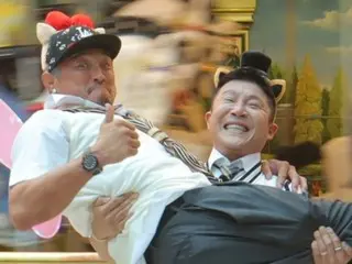 チョ・セホ＆秋山成勲、スイートな遊園地デート…お姫様だっこにバックハグまで