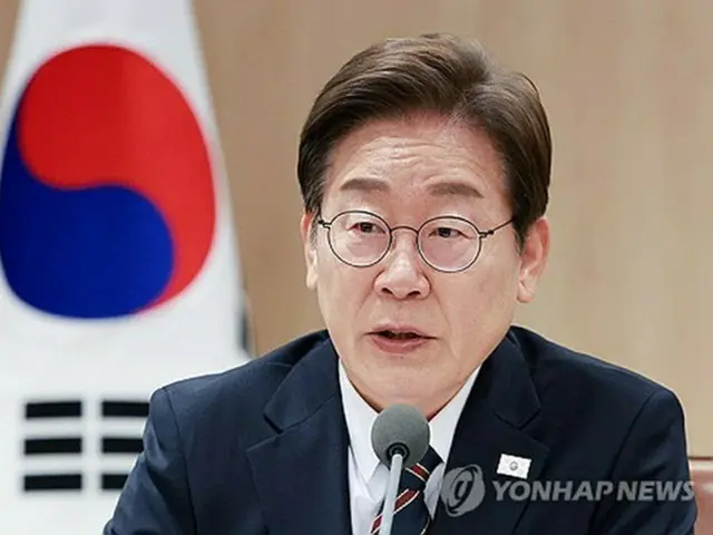 李大統領（大統領室通信写真記者団）＝９日、ソウル