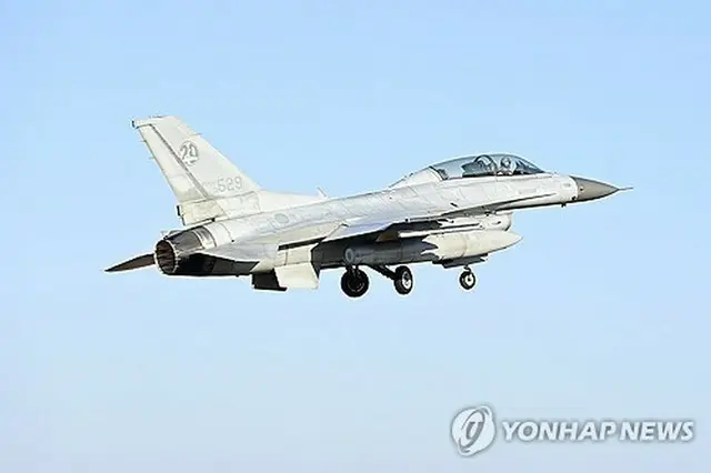 ＫＦ１６（資料写真、空軍提供）＝（聯合ニュース）≪転載・転用禁止≫