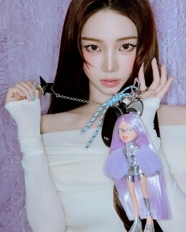 KARINA(aespa)、モデルを務めるアイウェアブランド「GENTLE MONSTER」の2025 POCKET COLLECTIONのPOP UPに来場3