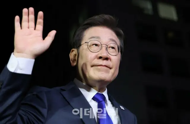 李大統領の今後の職務遂行…「うまくやるだろう」が70％＝韓国世論調査