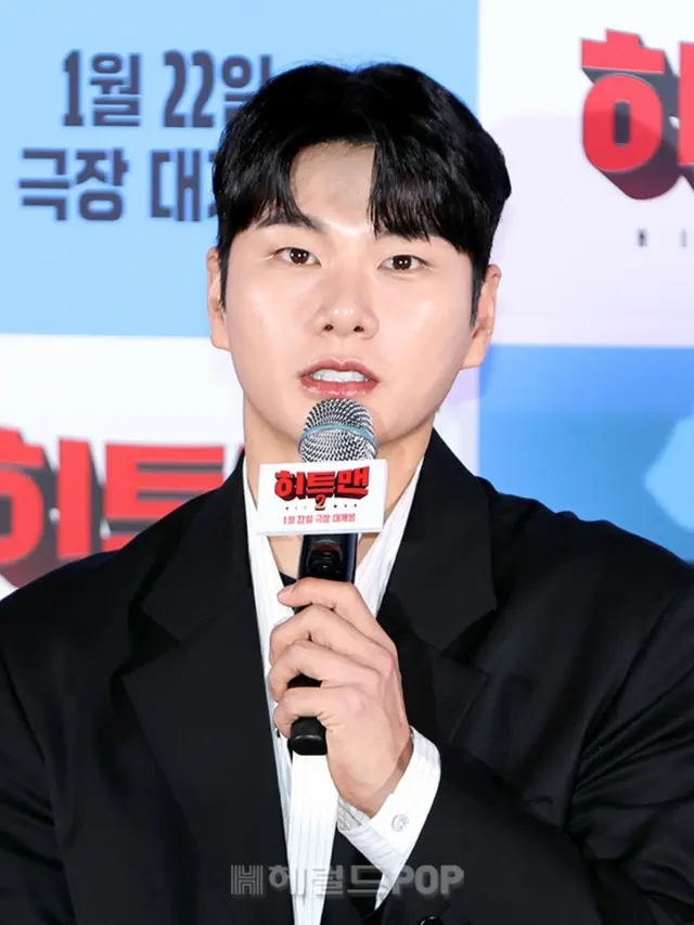俳優イ・イギョンがミョンチギ騒動に巻き込まれた中、結局謝罪した。