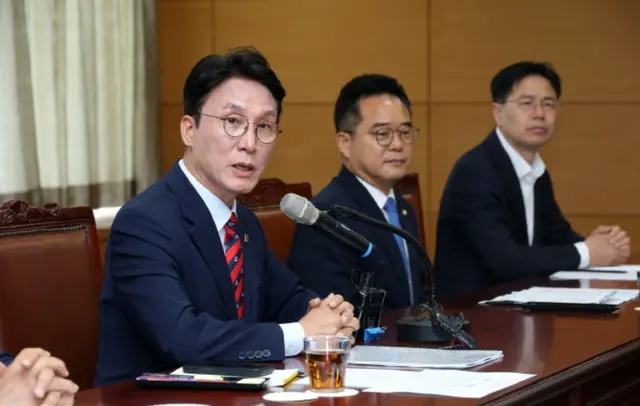 野党、金民錫氏に総理候補辞退要求…借入金の透明性欠如を追及＝韓国