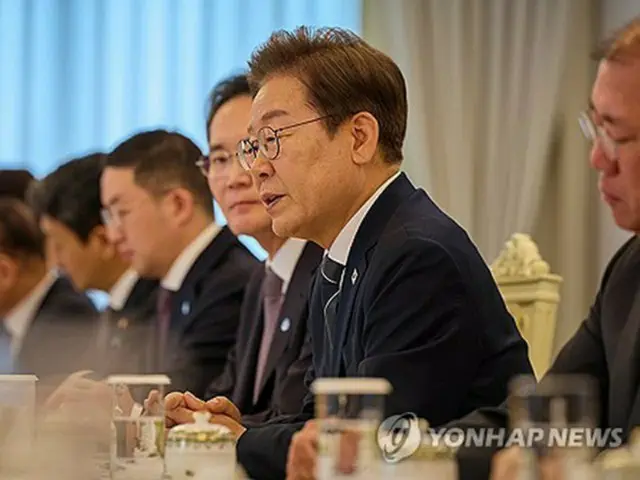 李在明氏支持率５８．６％　「謙虚に受け止める」＝韓国大統領室