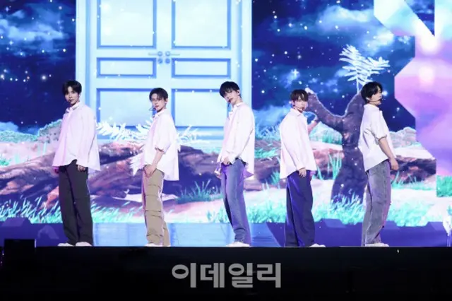 「TOMORROW X TOGETHER（TXT）」、感覚を扱う芸術家へ成長