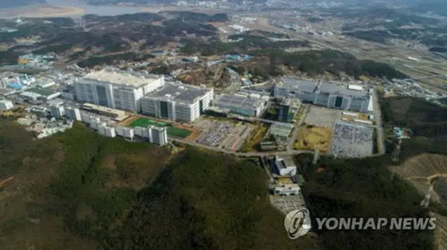 ＬＧディスプレーの坡州事業場（同社提供）＝（聯合ニュース）≪転載・転用禁止≫