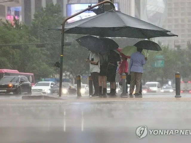 韓国首都圏などに大雨警報　政府安全対策本部が警戒態勢
