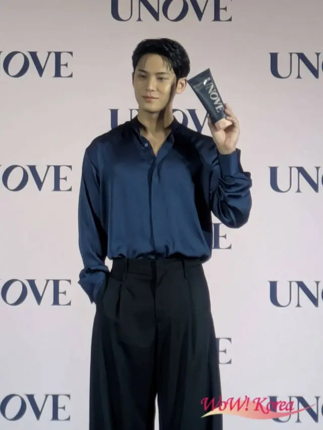 UNOVEのグローバルアンバサダーを務める「SEVENTEEN」のMINGYU 6