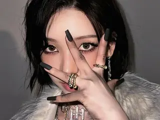 「aespa」KARINA、「体つきも“神”です」…強烈なビジュアルに「しっかりとした腹筋」自慢