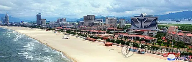 北朝鮮の朝鮮中央通信は「元山葛麻海岸観光地区」の完成式が２４日に開かれたと報じた＝（朝鮮中央通信＝聯合ニュース）≪転載・転用禁止≫