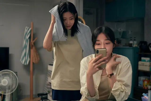 映画『君の声を聴かせて』、韓国最注目新星俳優3人の恋に夢に一生懸命な姿がピュアすぎる場面写真解禁!8© 2024 KC Ventures Co.,Ltd & PLUS M ENTERTAINMENT & MOVIEROCK Inc., All Rights Reserv
