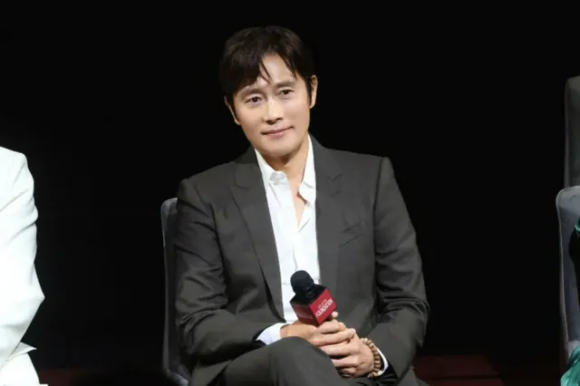 俳優イ・ビョンホン、「イカゲーム3」グローバルプロモーションツアー成功…“誇りが大きい”2