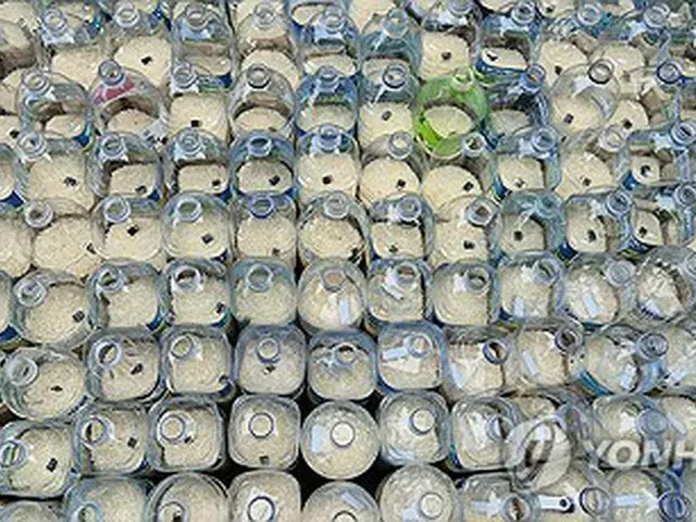 韓国警察　北側にコメ入りボトル流そうとした米国人６人拘束
