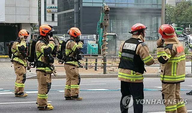 ガス漏れが起きた教大駅付近の事故現場＝２７日、ソウル（聯合ニュース）
