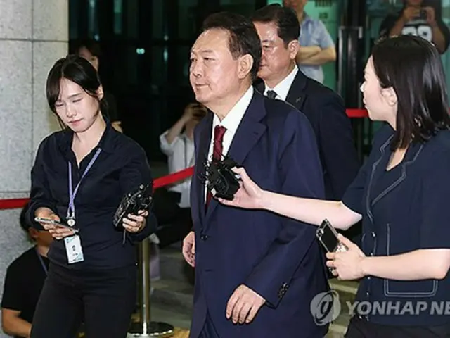 尹前大統領が出頭せず　特別検察官の要請を「拒否」