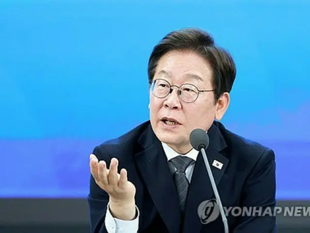 李大統領　知事時代の法人カード流用巡る裁判も延期＝５件中４件延期に