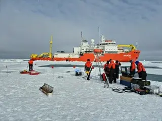 韓国の砕氷研究船が北極海に出航　海底地形探査実施へ