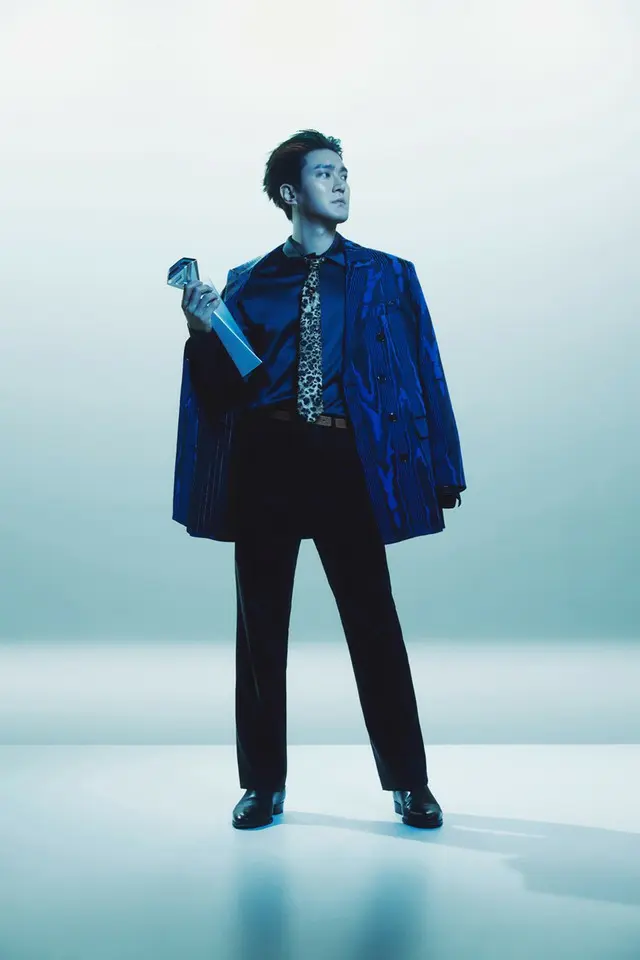 チェ・シウォンが明かした収録曲「I Know」、「あの頃、E.L.Fが好きだったSUPER JUNIOR流のバラード」