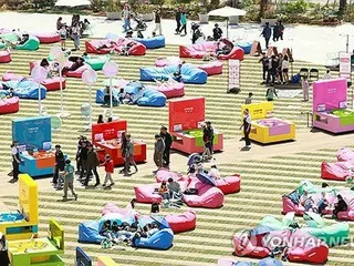 ソウル野外図書館　上半期に１００万人訪問＝韓国