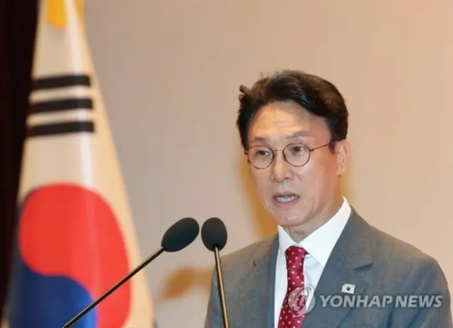 就任式であいさつする金民錫首相＝７日、世宗（聯合ニュース）