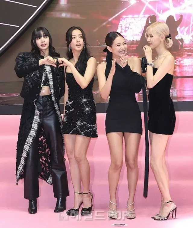 YG、「BLACKPINK」コンサート“視界制限席”を謝罪
