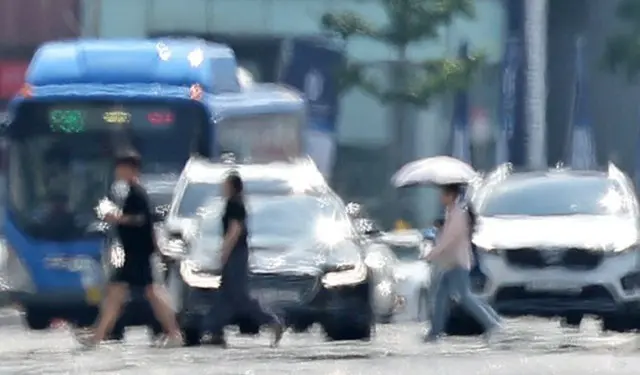 「まだ7月なのに」…「熱中症」が昨年に比べ83％急増＝韓国