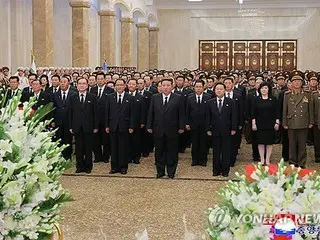 金正恩氏　金日成主席死去３１年で宮殿参拝