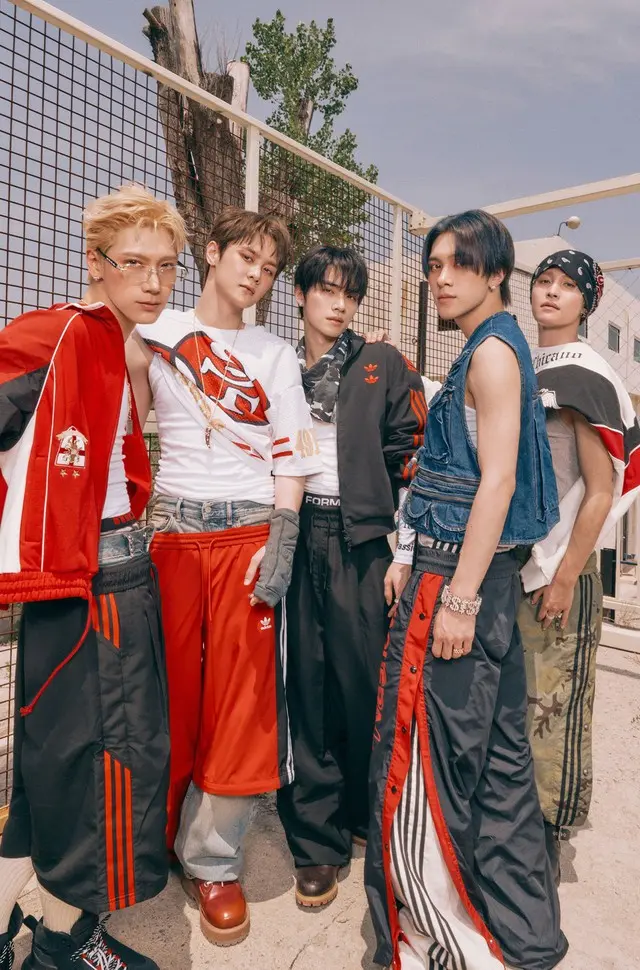 「WayV」、自由奔放なエネルギー
