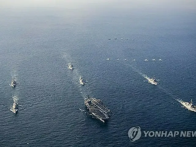 昨年１１月に実施された「フリーダム・エッジ」の様子（韓国軍合同参謀本部提供）＝（聯合ニュース）≪転載・転用禁止≫