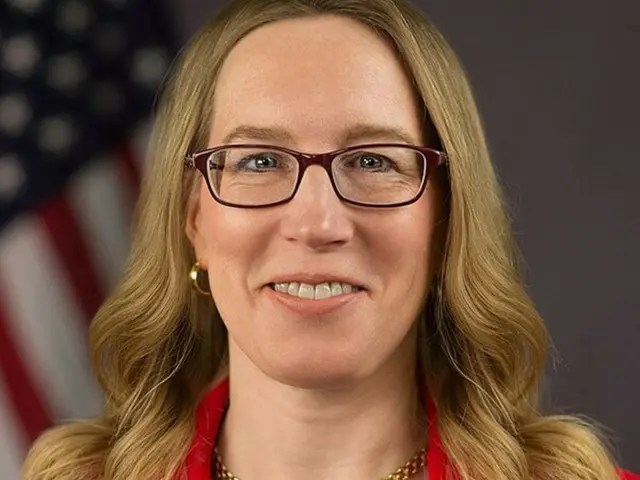 米SEC「クリプトマム」へスター・ピアーズ委員「トークン化された証券も依然として証券」