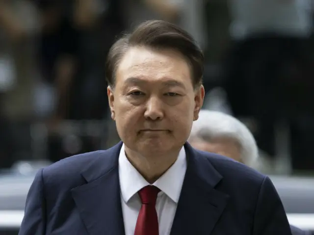 尹前大統領、収容番号「3617」でソウル拘置所へ…2坪余りの独房で扇風機のみの環境＝韓国