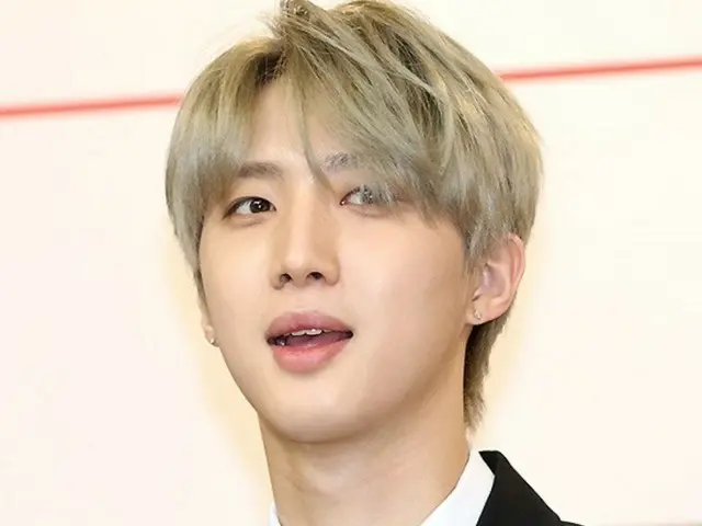 フイ（PENTAGON）、“サッカー番組”撮影中に鼻を骨折