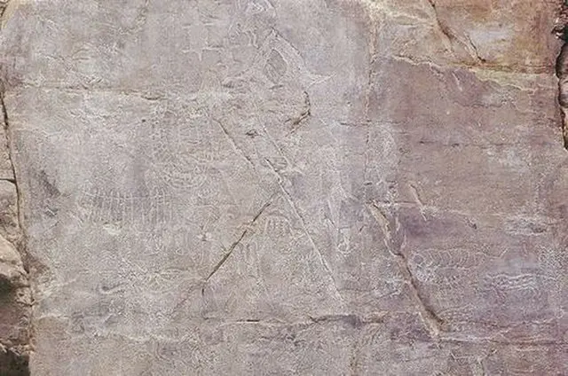 蔚山市大谷里にある盤亀台岩刻画（国家遺産庁提供）＝（聯合ニュース）≪転載・転用禁止≫