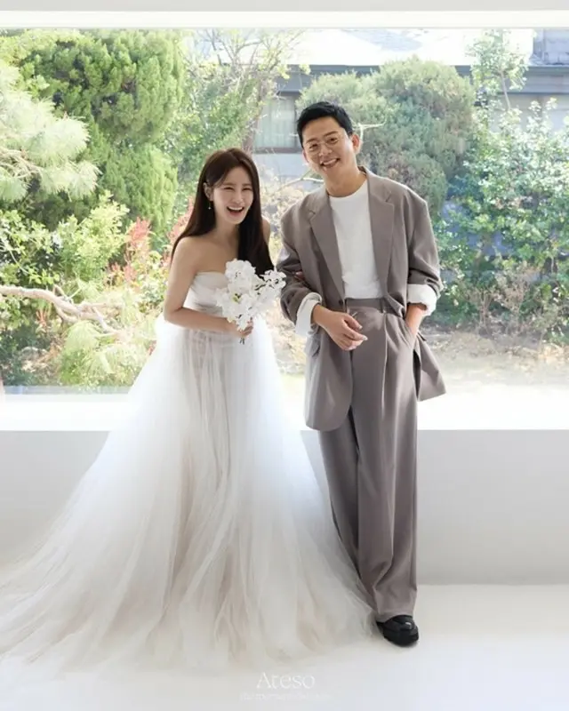 お笑い芸人のキム・ジュノ、キム・ジミンがきょう（13日）、ソウルで結婚式を挙げる。