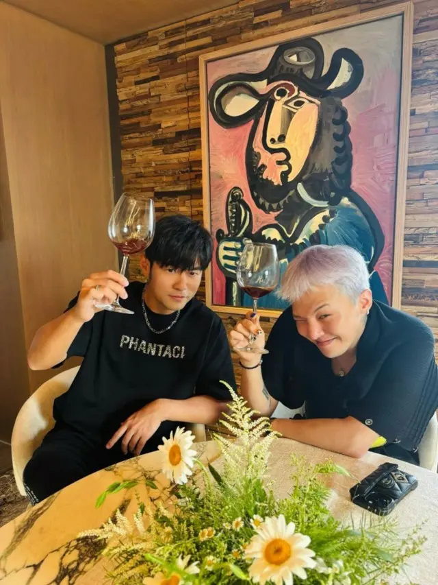 G-DRAGON&ジェイ・チョウ、台湾で再会1
