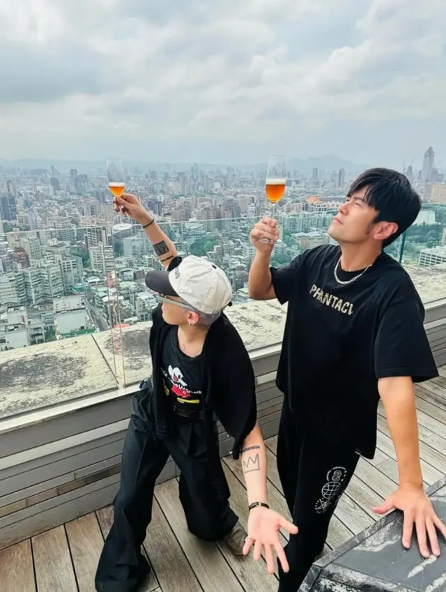 G-DRAGON&ジェイ・チョウ、台湾で再会2