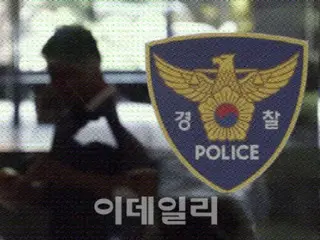 高架道路で擁壁崩壊、車２台が埋没＝韓国