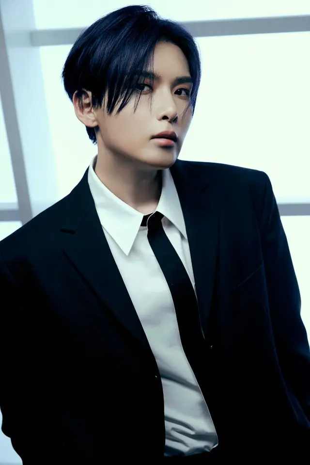 ゲストボーカルとして参加のリョウク（SUPER JUNIOR）