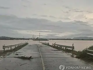豪雨でサッカー場１．８万面分の農地冠水　韓国政府「復旧に総力」