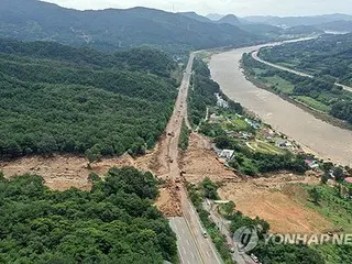 大雨・土砂崩れで１４人死亡・１２人行方不明＝韓国