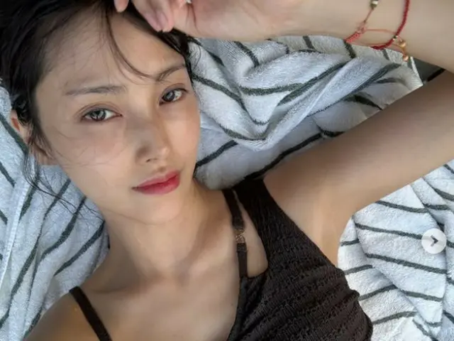 パク・ギュリ（KARA）、魅惑的なビジュアルを公開