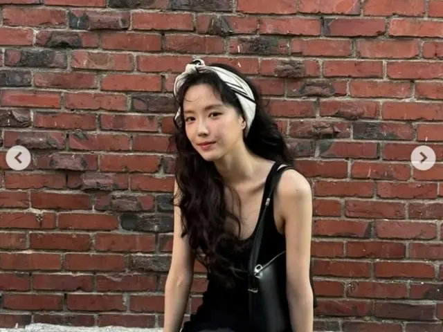 ソン・ナウン（元Apink）、ダイエットを刺激するすらりとしたスタイル
