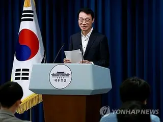 「与党寄りユーチューバー」が大統領室の記者団に　反対の声も＝韓国