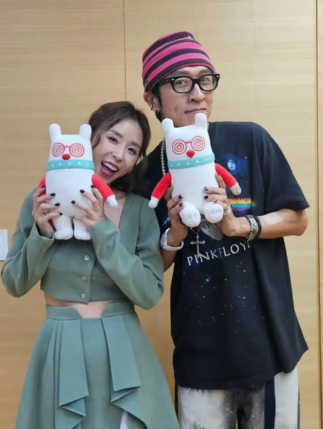「KOYOTE」シンジ、ペッカらと家族そのもの…明るい笑顔をキャッチ