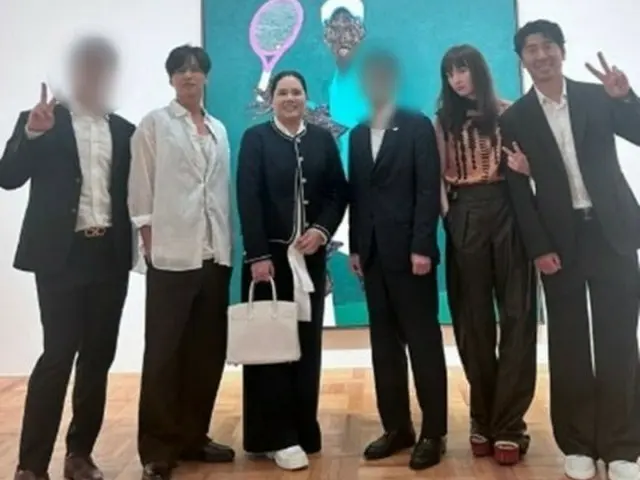 ウォンビン＆イ・ナヨン夫妻、10年ぶりにツーショット写真…なぜ？