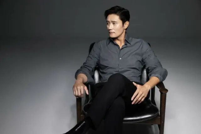 俳優イ・ビョンホン、第30回釜山国際映画祭開幕式の司会者に選定