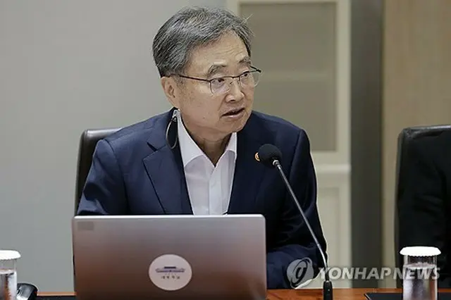 趙顕（チョ・ヒョン）外交部長官（大統領通信写真記者団）＝（聯合ニュース）