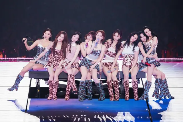 「TWICE」、京セラドーム360度公演が成功裏に幕…10万人の観客が熱狂