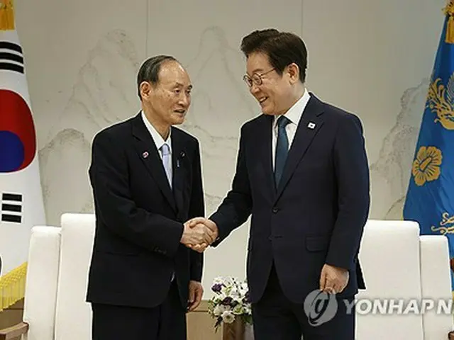 李大統領が菅元首相と面会　関係発展へ意欲＝「同じ庭を使う隣人」