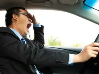 ふらふら走っている前の車、居眠り運転のようだが…8月が最も危険＝韓国